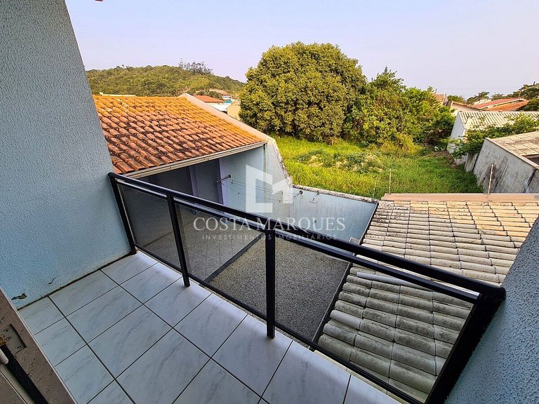 Casa com 04 dormitórios praia de Zimbros