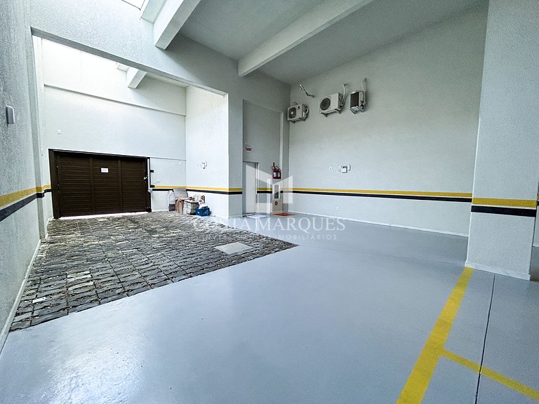 Linda cobertura, prédio com piscina - 3 suítes