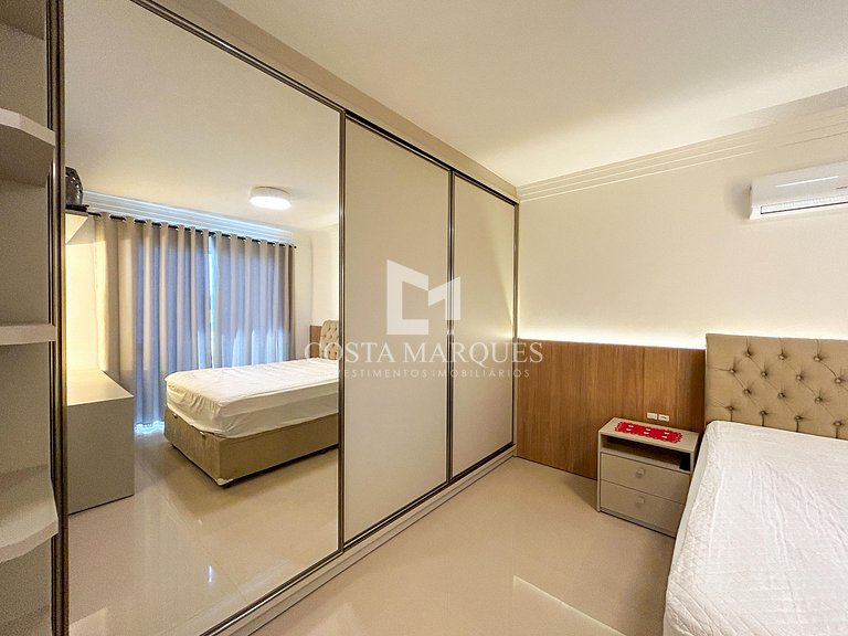 Cobertura com vista para o mar | 3 Suítes | 10 Pessoas