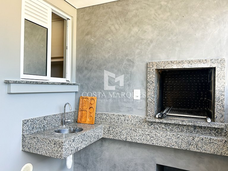 Lindo apartamento, muito bem localizado!