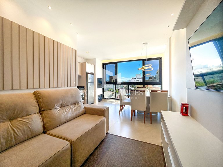 APTO NOVO | 250M da praia, com piscina.