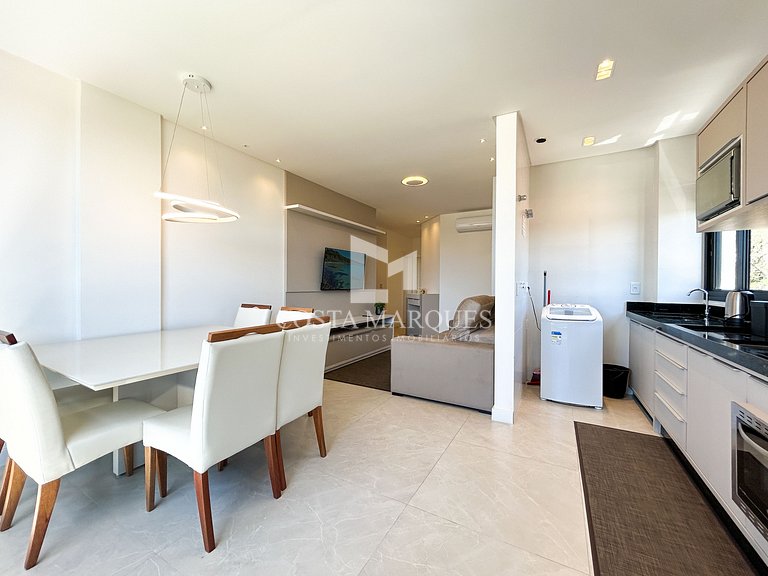 APTO NOVO | 250M da praia, com piscina.