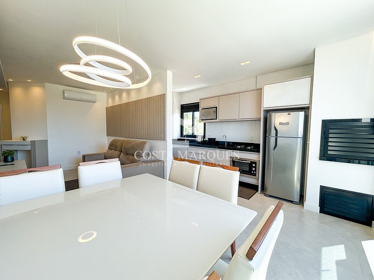 APTO NOVO | 250M da praia, com piscina.