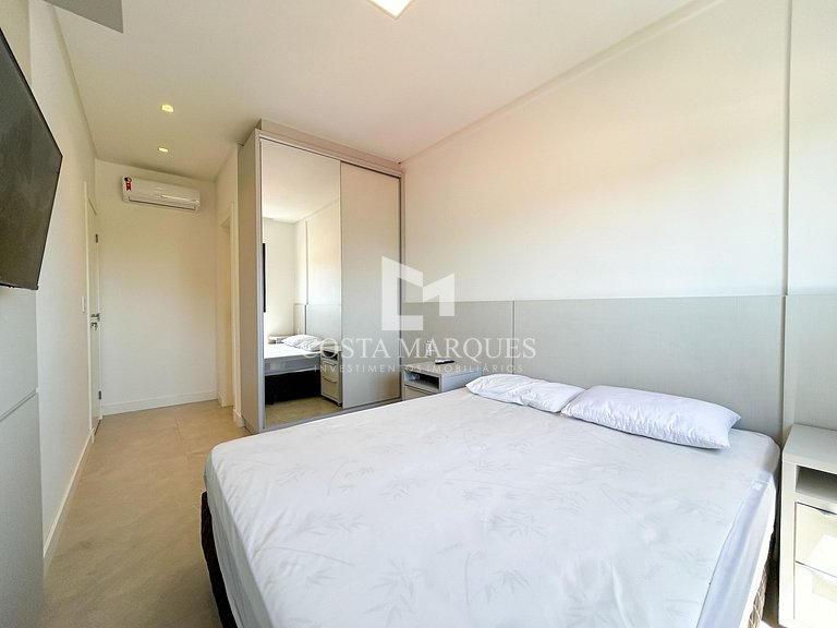 Apto NOVO, com piscina, 250m da praia