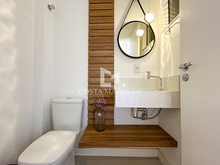 Apto NOVO, com piscina, 250m da praia