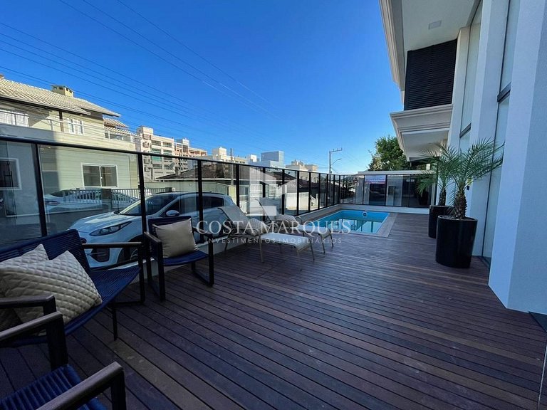 Apto NOVO, com piscina, 250m da praia