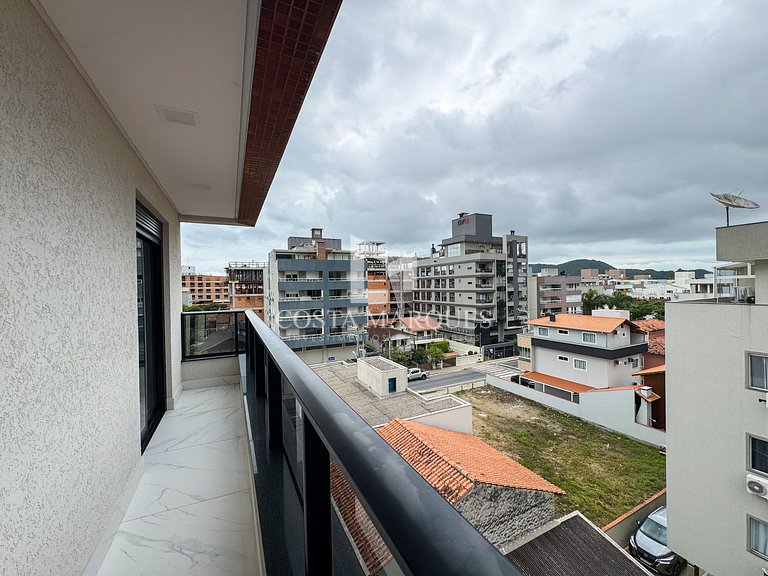 Apartamento em Bombas