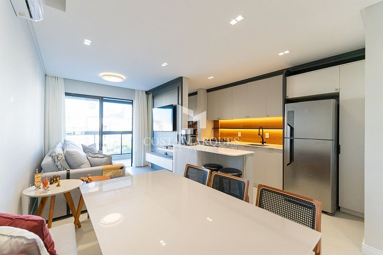 Apartamento 2 suítes com piscina
