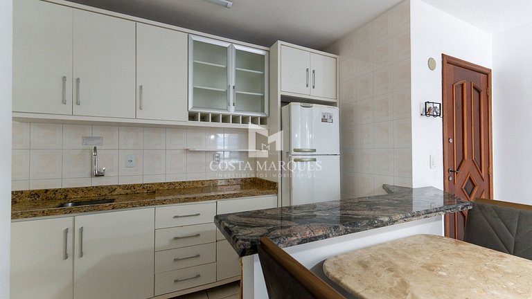 Apartamento 3 dormitórios a 80m do mar