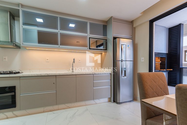 Lindo apartamento 2 suítes com piscina
