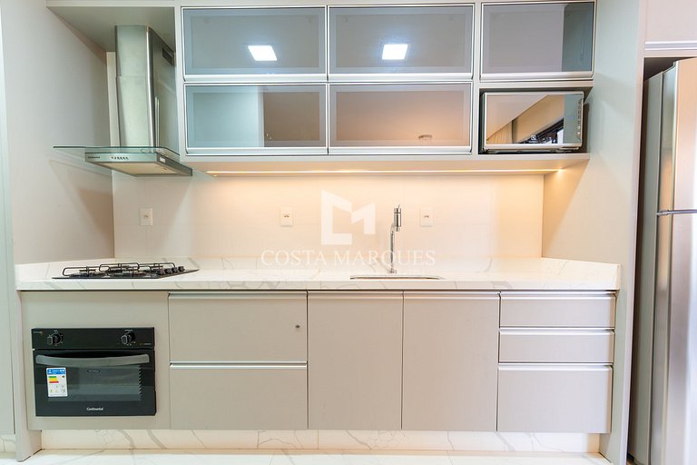 Lindo apartamento 2 suítes com piscina