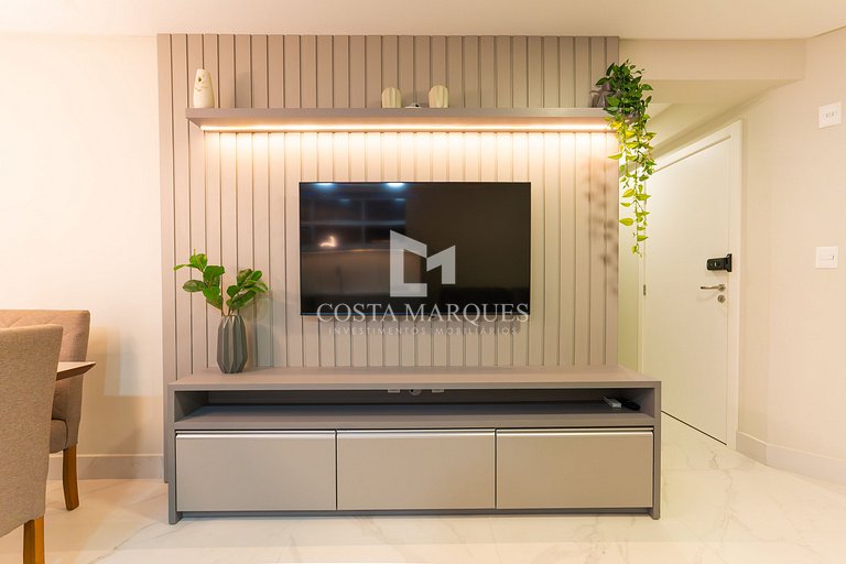 Lindo apartamento 2 suítes com piscina