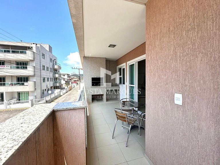 3 dormitórios a 100 metros do mar, em Bombas.