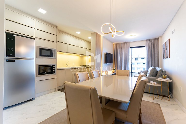 Apartamento 3 dormitórios em Bombas