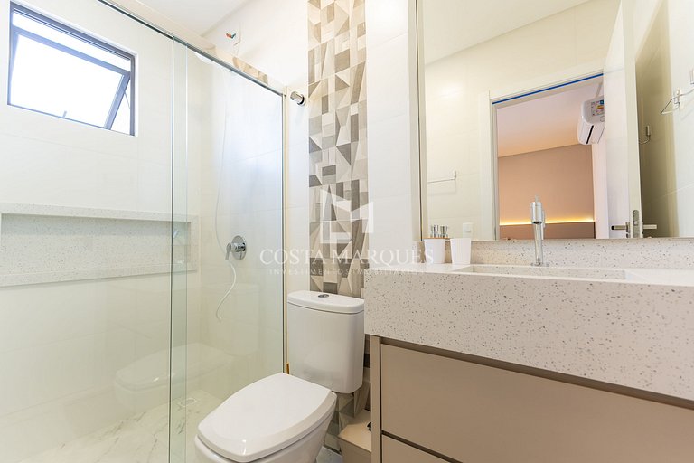 Apartamento 3 dormitórios em Bombas