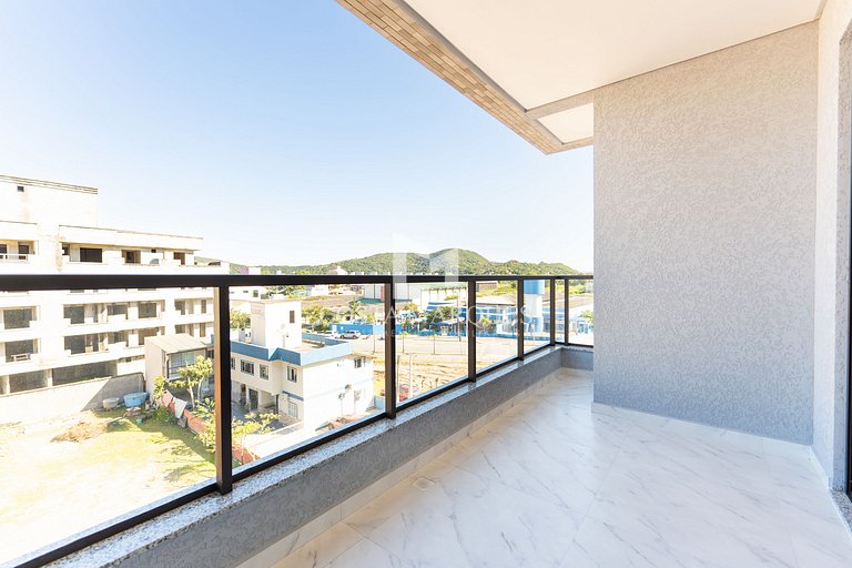 Apartamento 3 dormitórios em Bombas