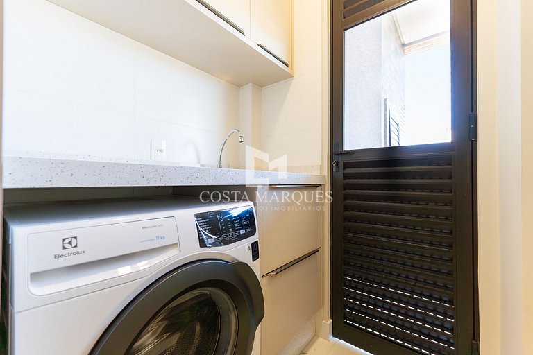 Apartamento 3 dormitórios em Bombas