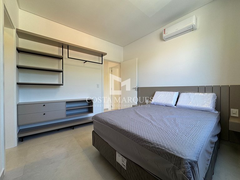 Apartamento 2 suítes em Bombas