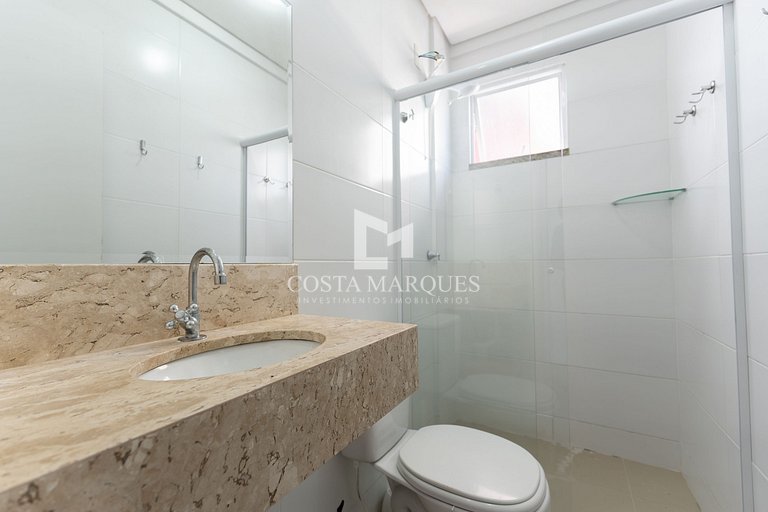 Excelente apartamento 2 dormitórios em Bombas / SC