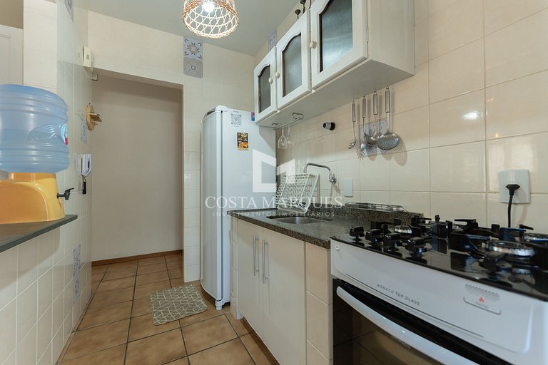 Apartamento 2 dormitórios em Bombas