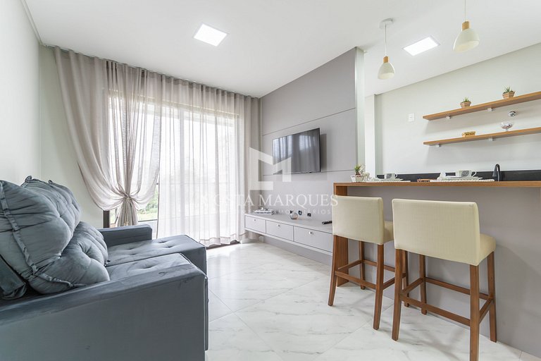 Apartamento 2 suítes com piscina em Bombas / SC