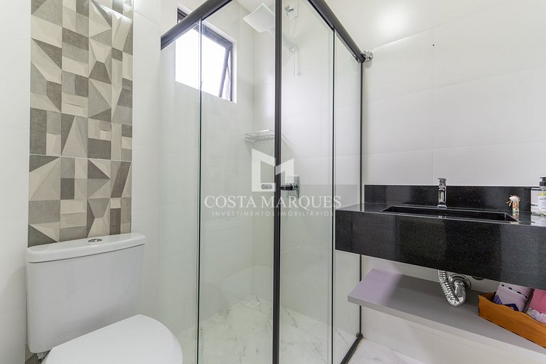 Apartamento 2 suítes com piscina em Bombas / SC