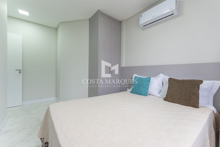 Apartamento 2 suítes com piscina em Bombas / SC