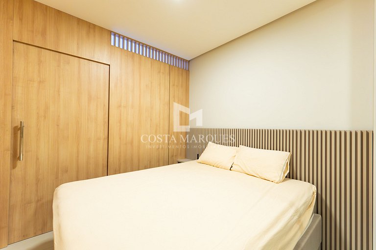 Flat com piscina em Bombas / SC