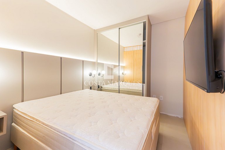 Flat com piscina em Bombas / SC