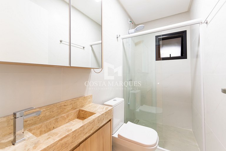 Flat com piscina em Bombas / SC