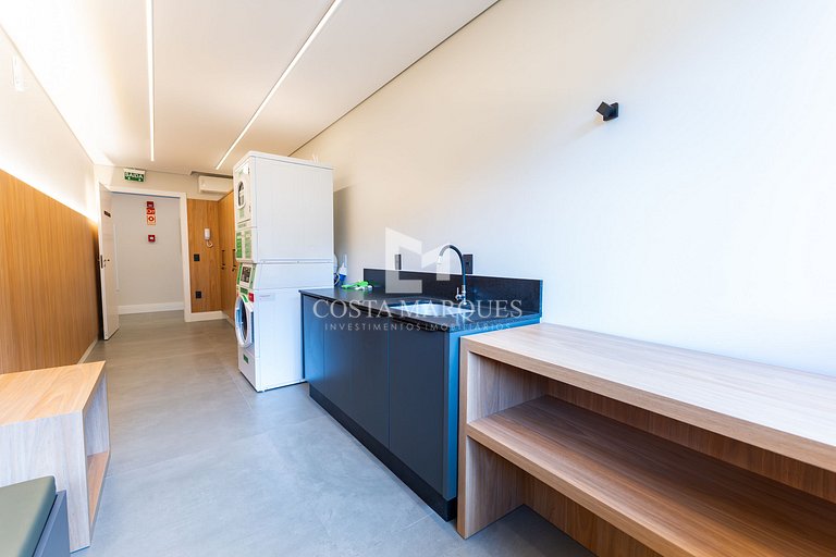 Flat com piscina em Bombas / SC