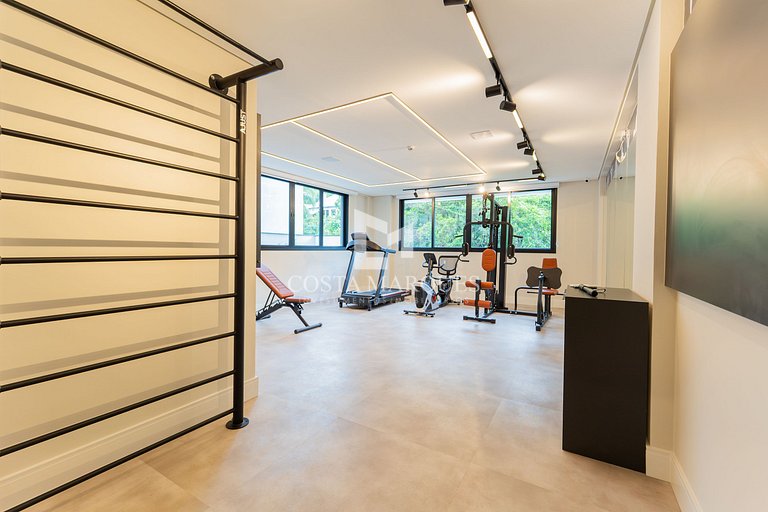 Flat com piscina em Bombas / SC