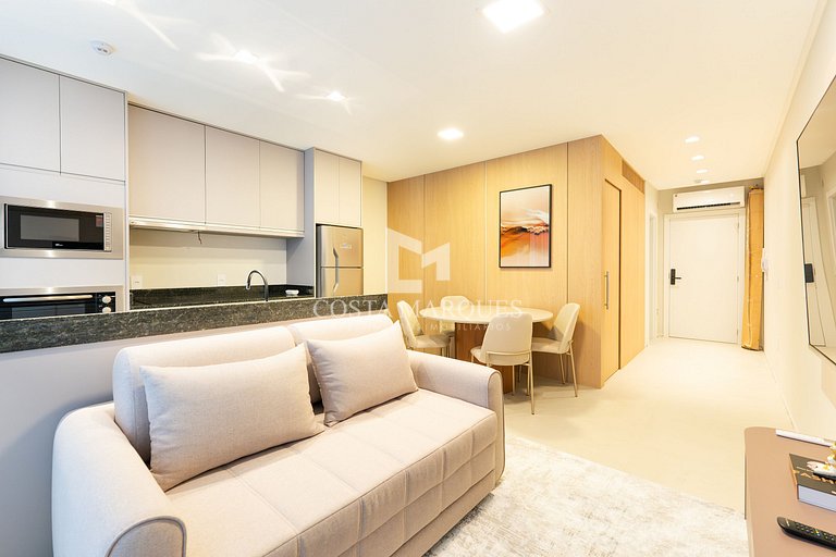 Flat com piscina em Bombas / SC