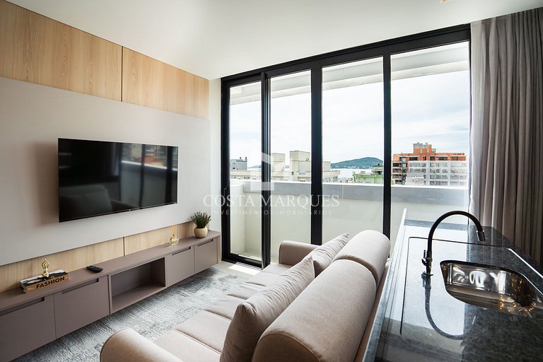 Flat com piscina em Bombas / SC