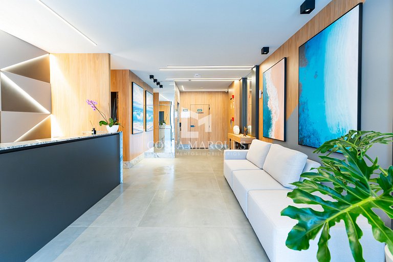 Flat com piscina em Bombas / SC