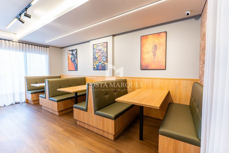 Flat com piscina em Bombas / SC