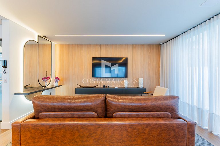 Flat com piscina em Bombas / SC