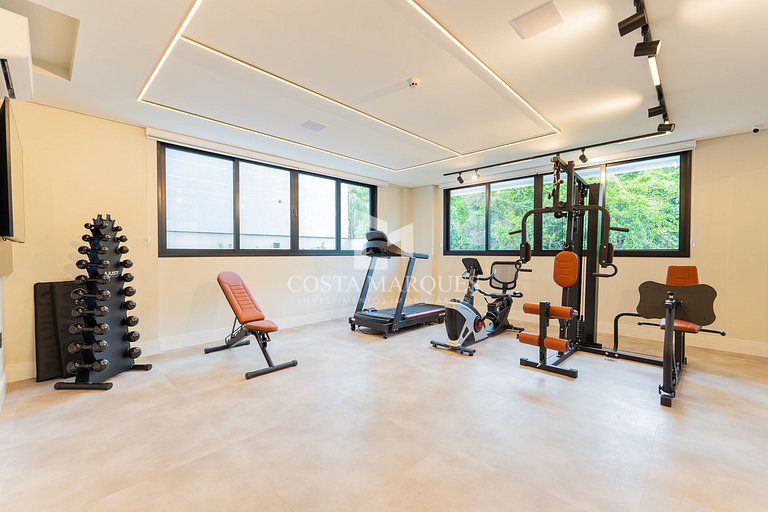 Flat com piscina em Bombas / SC