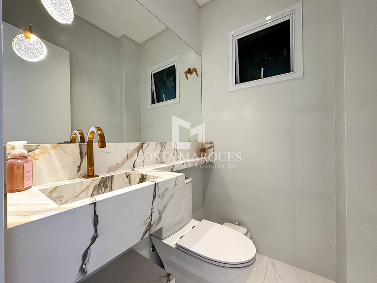 Apartamento novo 2 suítes em Bombas / SC