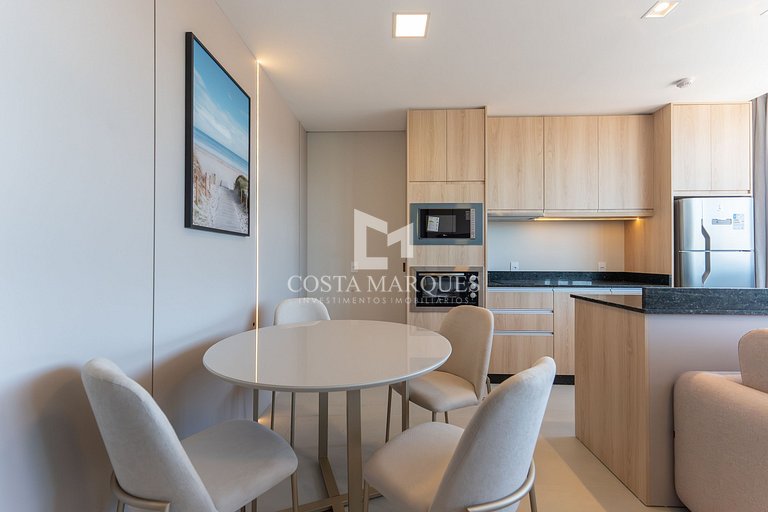 Flat com piscina em Bombas / SC