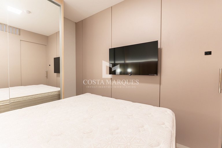 Flat com piscina em Bombas / SC