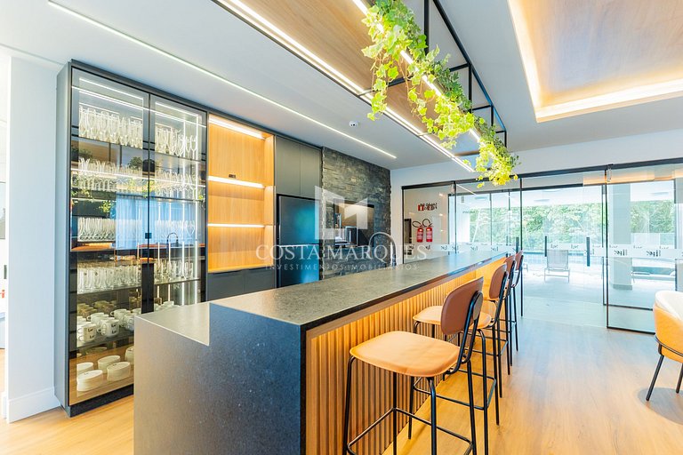 Flat com piscina em Bombas / SC